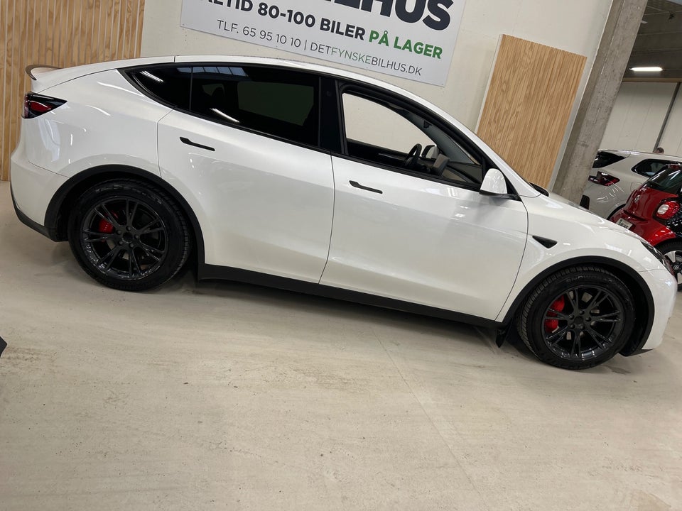 Tesla Model Y Performance AWD 5d