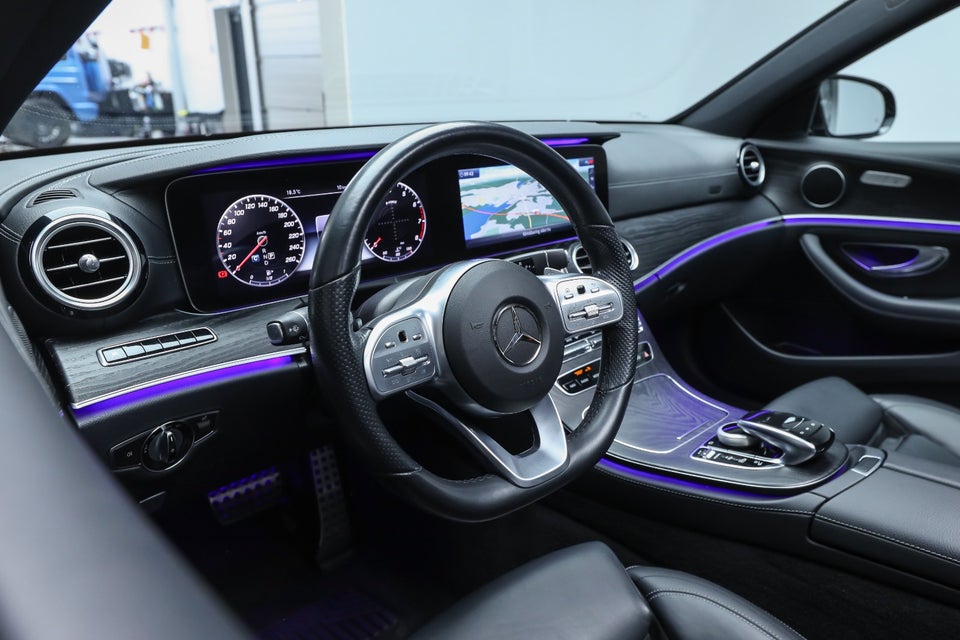 Mercedes E300 e 2,0 AMG Line aut. 4d