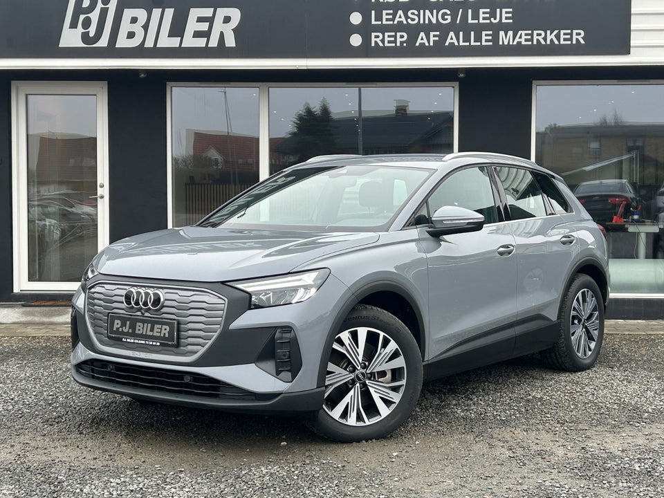 Audi Q4 e-tron 45 Progress 5d
