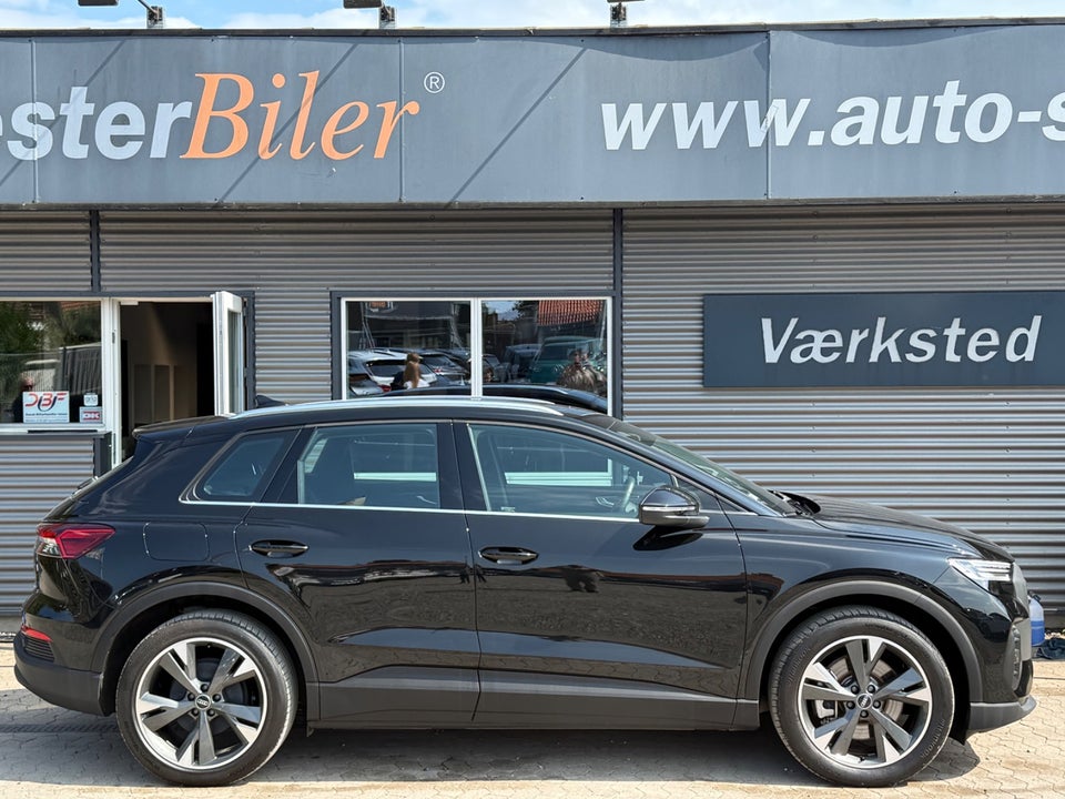 Audi Q4 e-tron 45 Progress 5d
