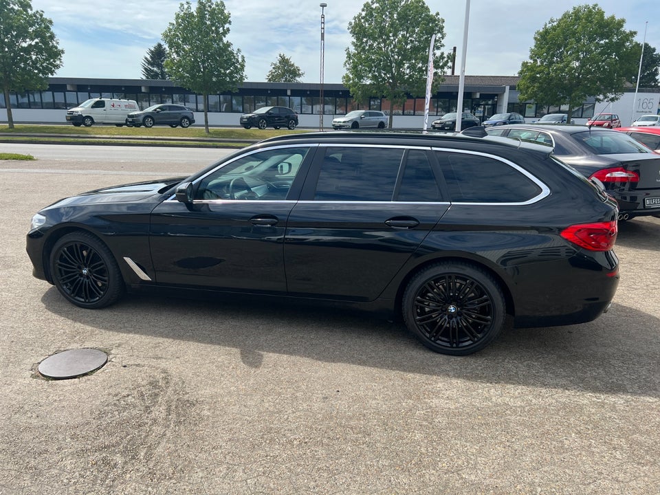 BMW 520d 2,0 Touring Connected aut. 5d