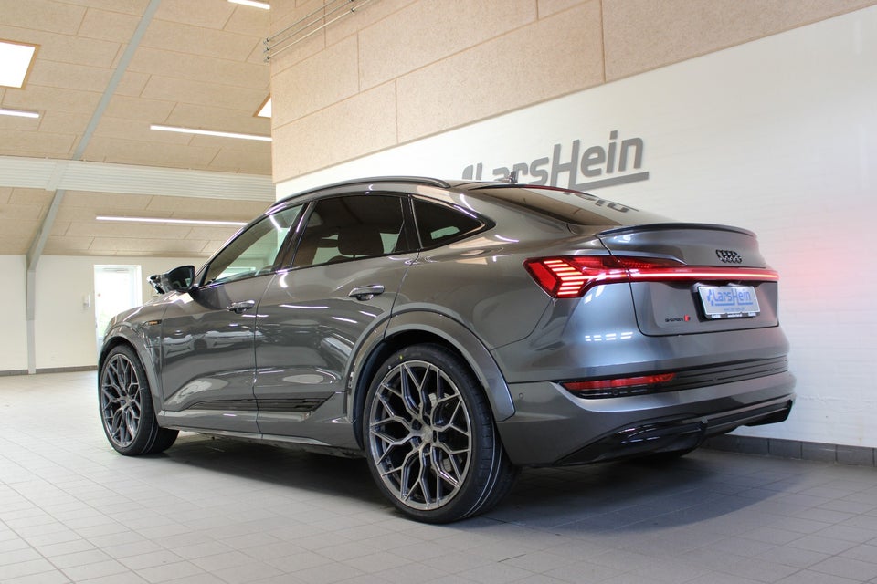 Audi e-tron S Sportback quattro 5d