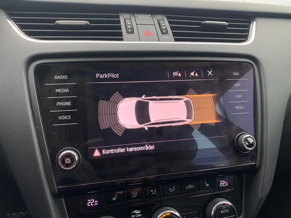 Skoda Octavia 2,0 TDi 150 Ambition Combi DSG 5d