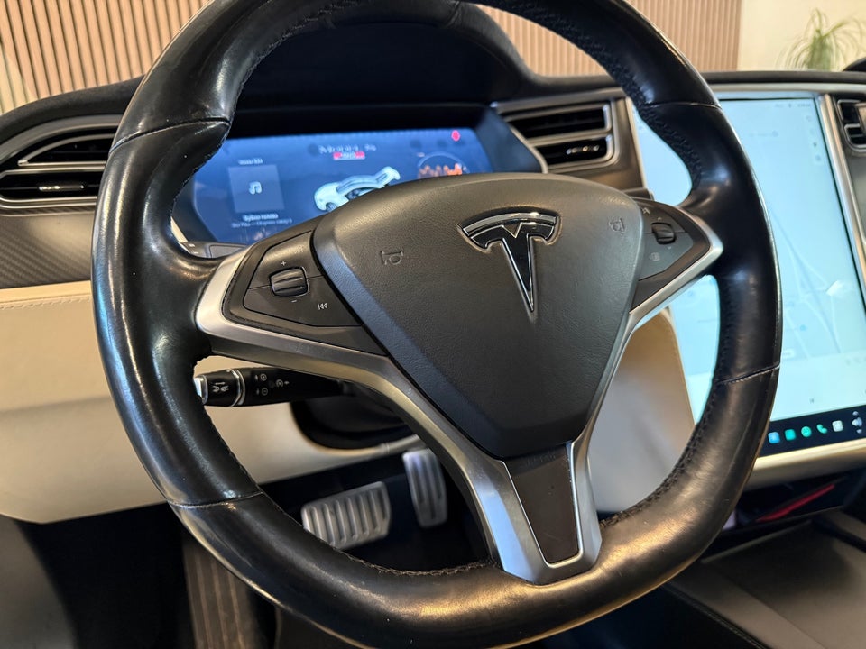 Tesla Model S P90D Ludicrous 5d