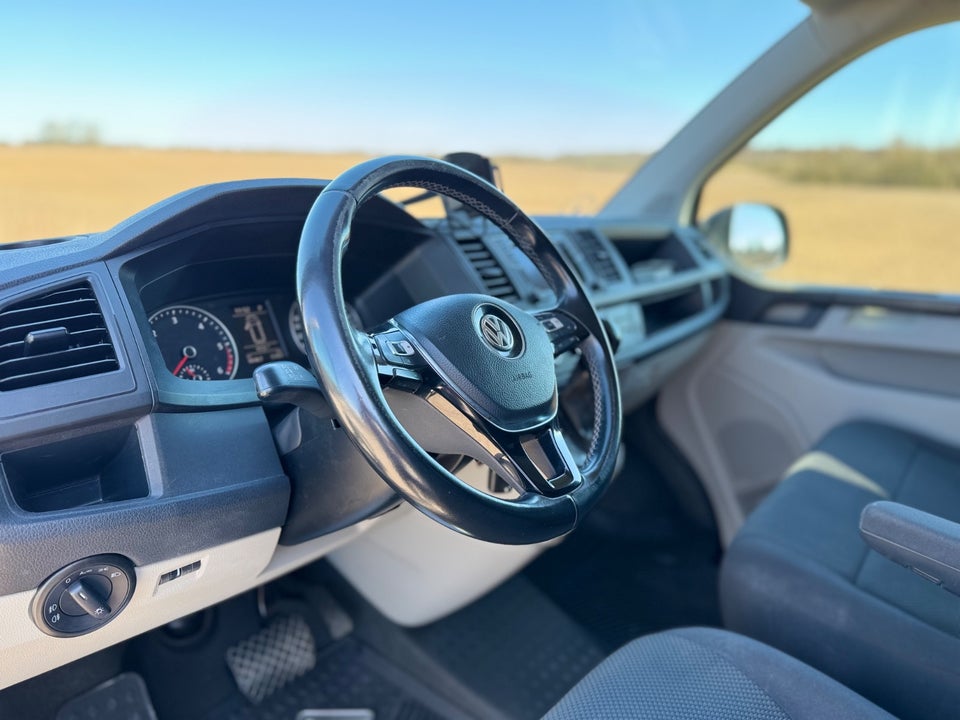 VW Transporter 2,0 TDi 150 Autotransporter DSG 2d