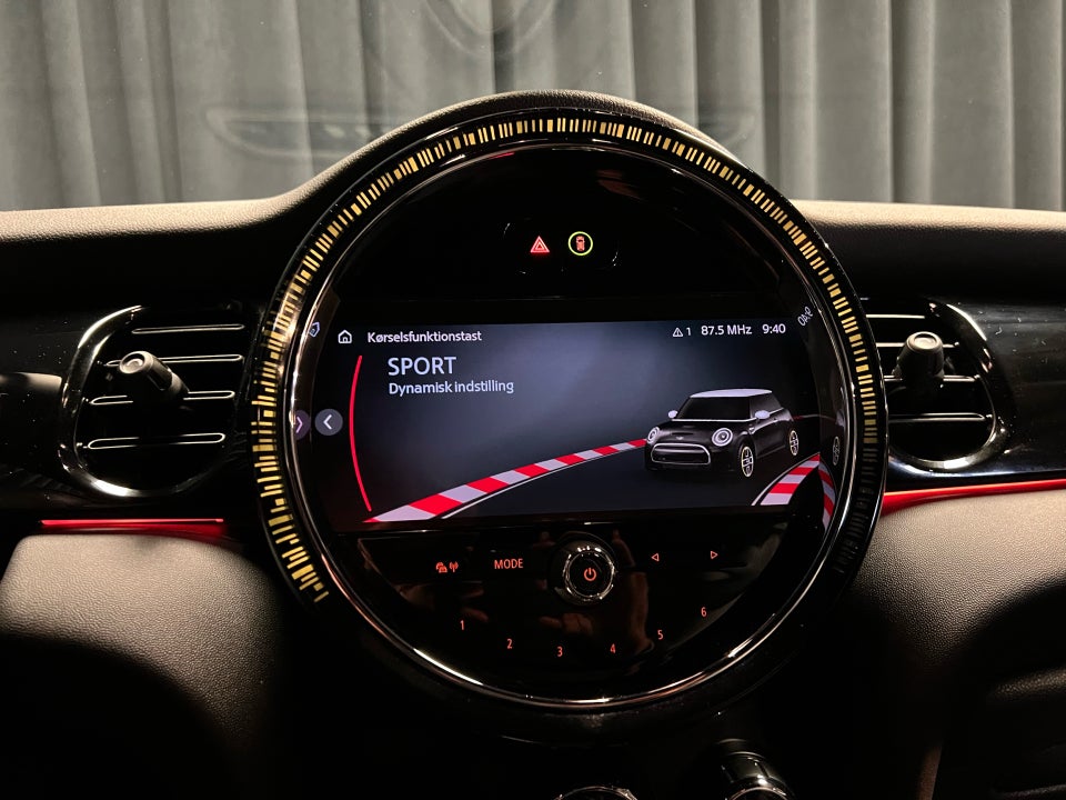 MINI Cooper SE Edition Premium Plus 3d