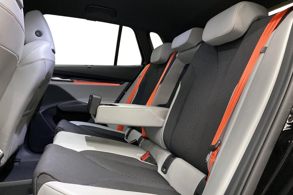 Skoda Elroq 85 iV Advanced 5d