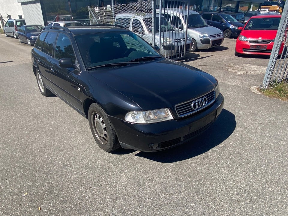 Audi A4 1,6 Avant 5d
