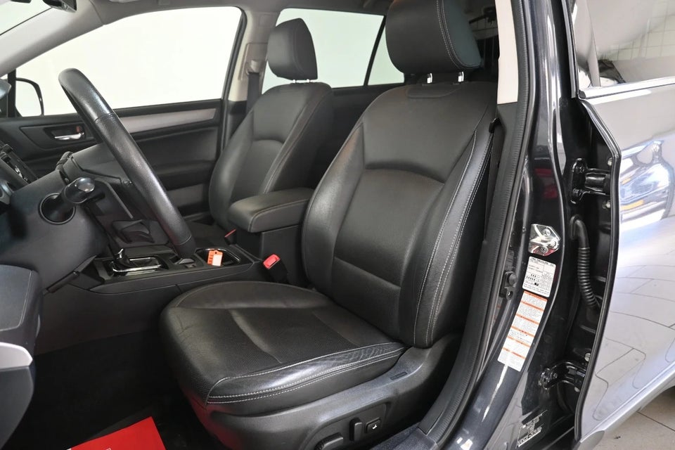 Subaru Outback 2,5 Ridge CVT 5d