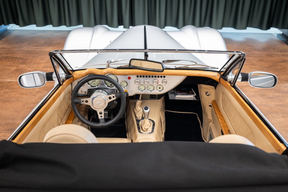 Morgan Aero 8 4,4 2d