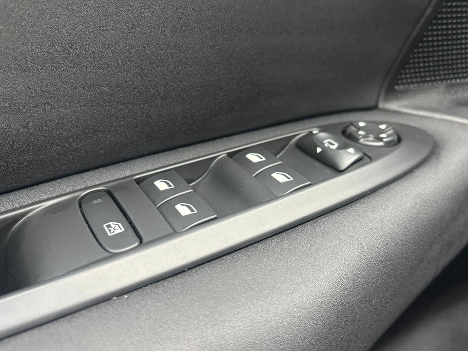 Citroën C4 1,2 PureTech 130 Feel 5d