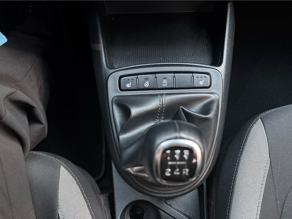 Hyundai i10 1,0 MPi Advanced 5d