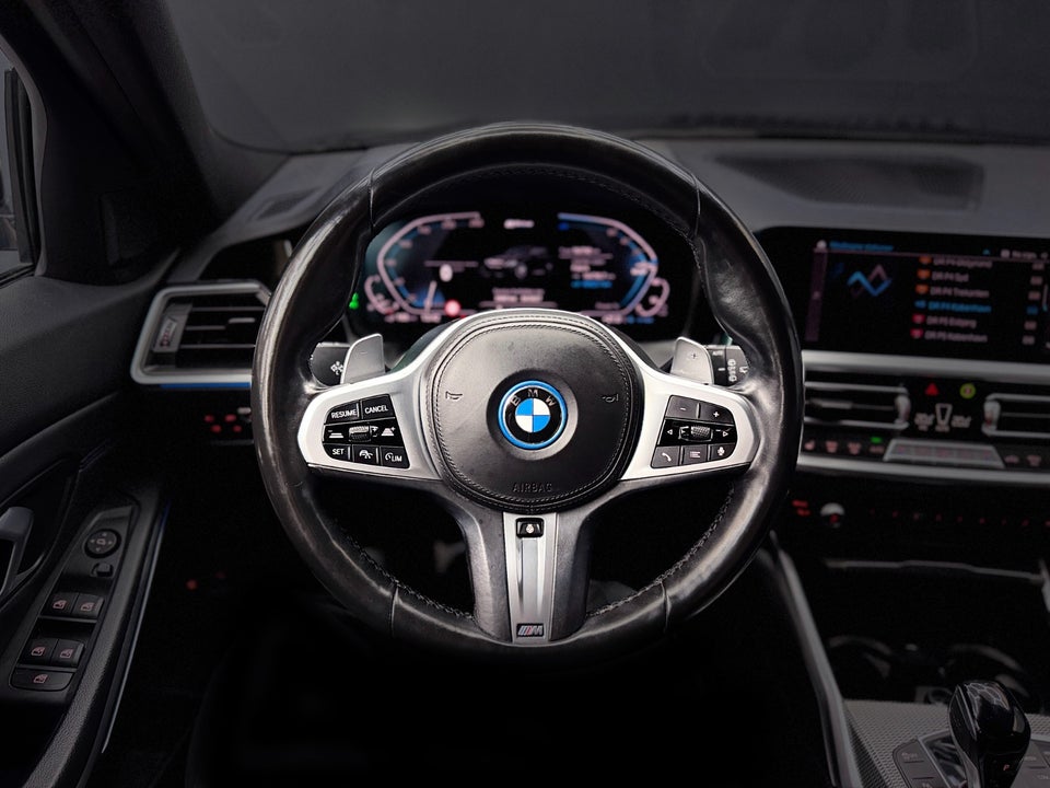 BMW 330e 2,0 Touring M-Sport aut. 5d