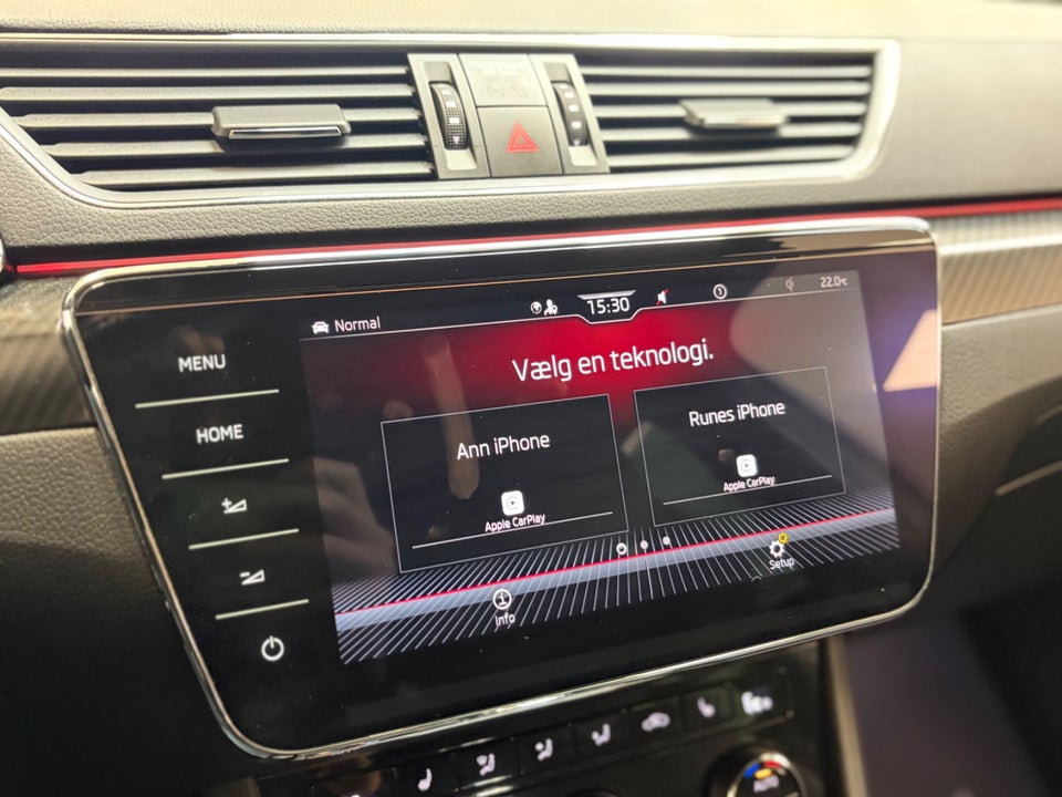 Skoda Superb 1,4 TSi iV Sportline Combi DSG 5d