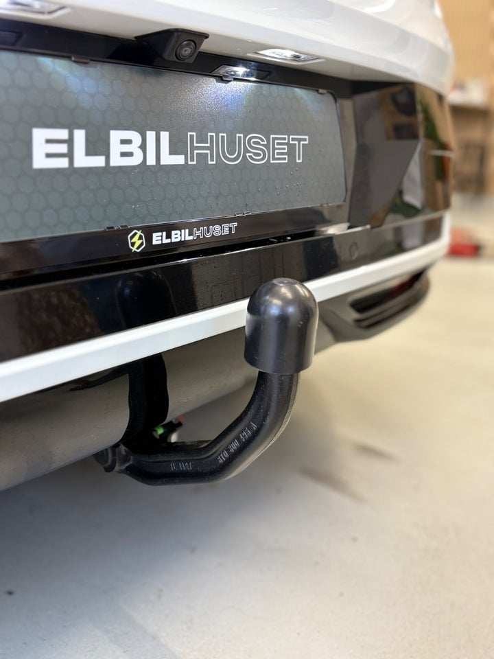 Renault Megane E-Tech 60 Techno 5d