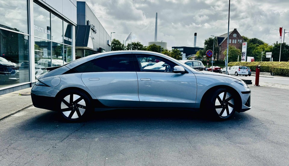 Hyundai Ioniq 6 77 Advanced 4d