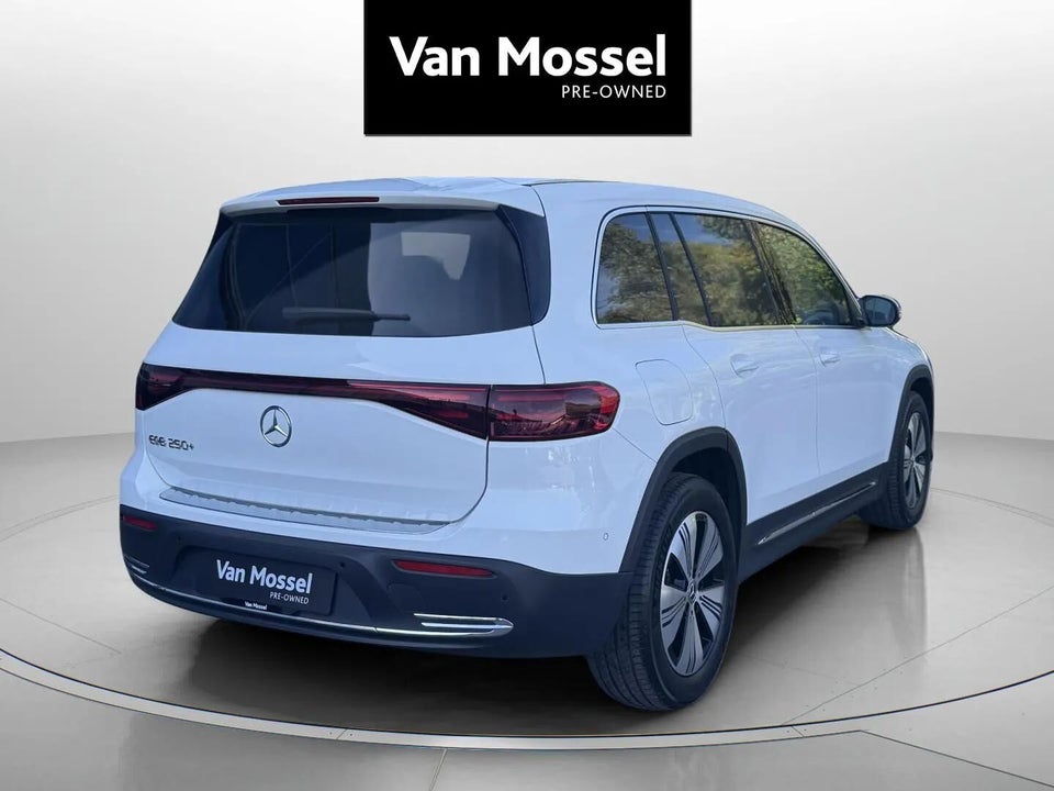 Mercedes EQB250+ Progressive 5d