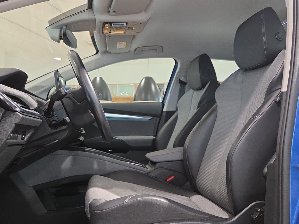 Skoda Enyaq 80 iV Loft 5d