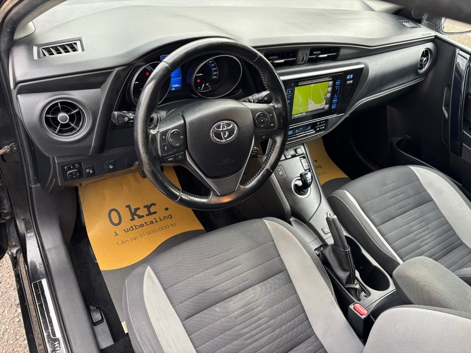 Toyota Auris 1,8 Hybrid H2 Comfort Touring Sports CVT 5d