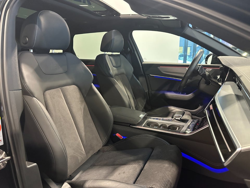 Audi A6 55 TFSi e S-line quattro S-tr. 4d