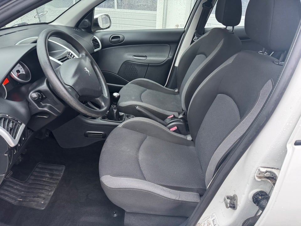 Peugeot 206+ 1,4 Active 5d