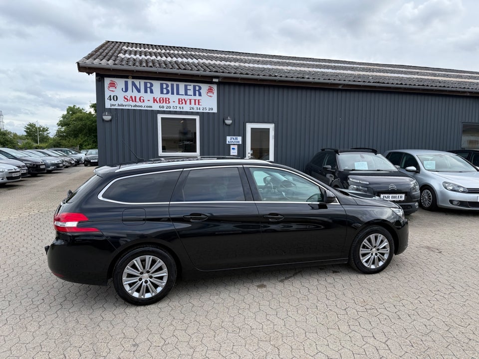 Peugeot 308 1,6 BlueHDi 120 Allure Sky SW 5d