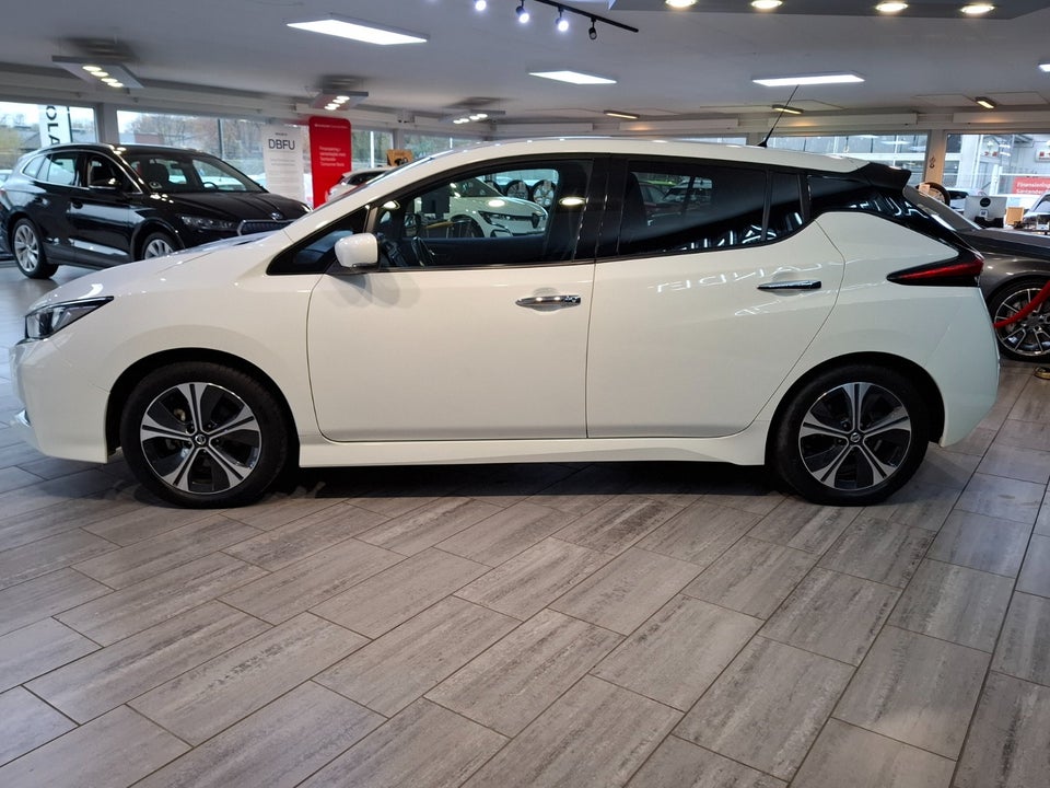 Nissan Leaf 40 N-Connecta 5d