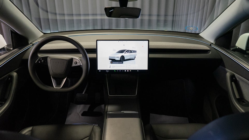 Tesla Model Y Premium Long Range AWD 5d