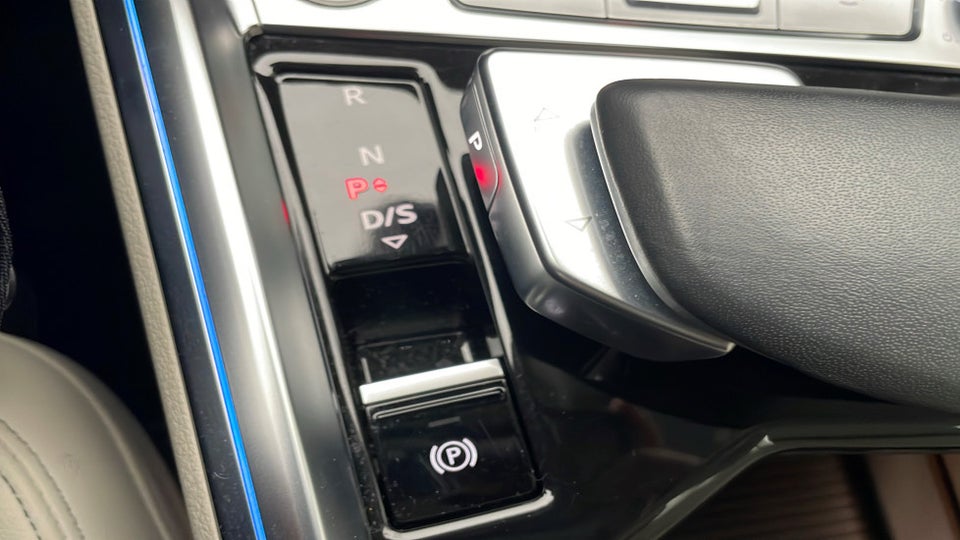 Audi Q8 e-tron 55 Prestige quattro 5d