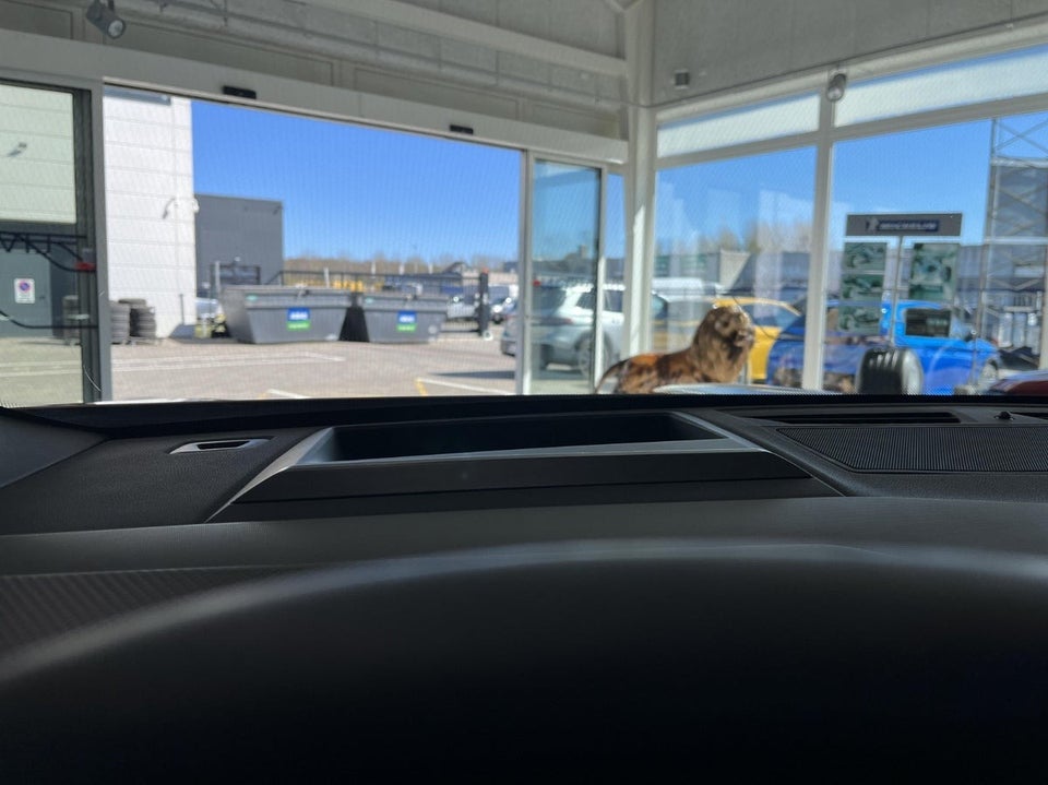 Opel Grandland-e 73 GS Sky 5d
