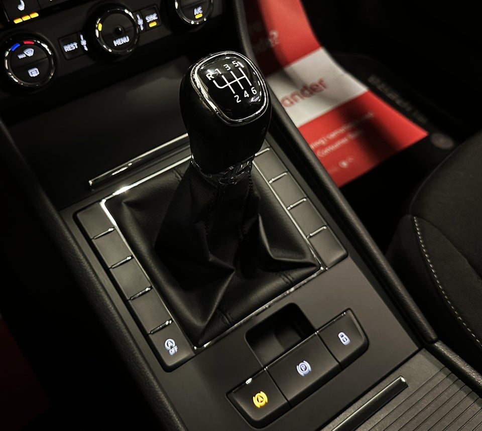 Skoda Superb 1,4 TSi 125 Active Combi 5d