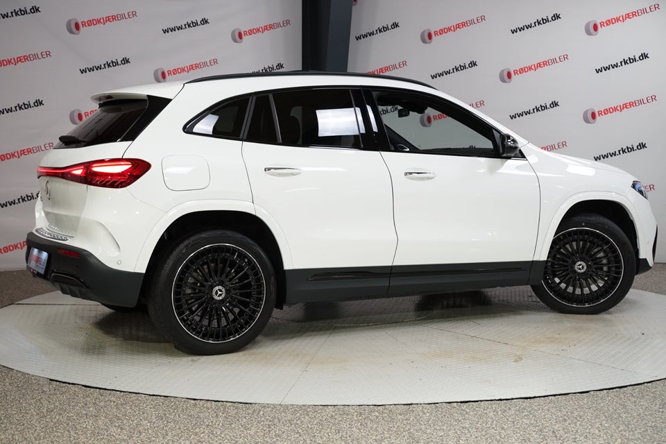 Mercedes EQA250+ AMG Premium 5d
