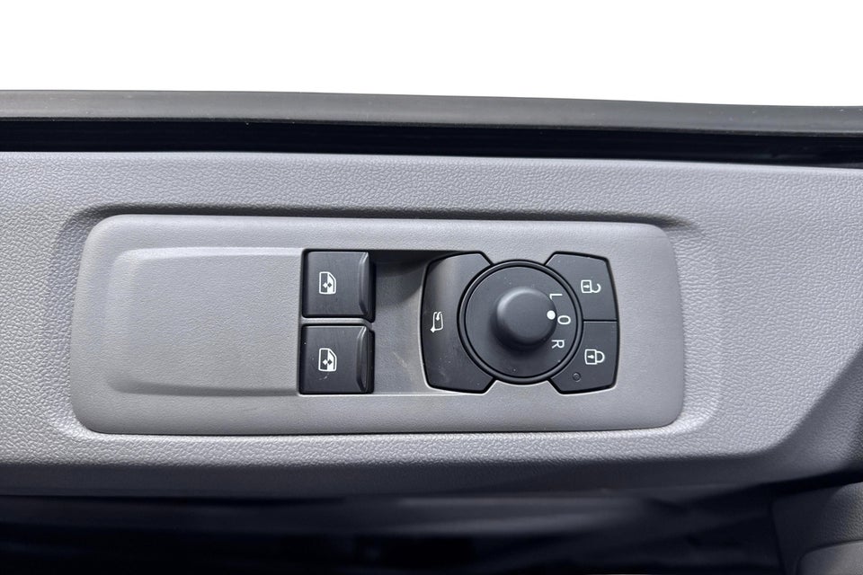VW Transporter 2,0 TDi 150 Comfort Kassevogn aut. SWB