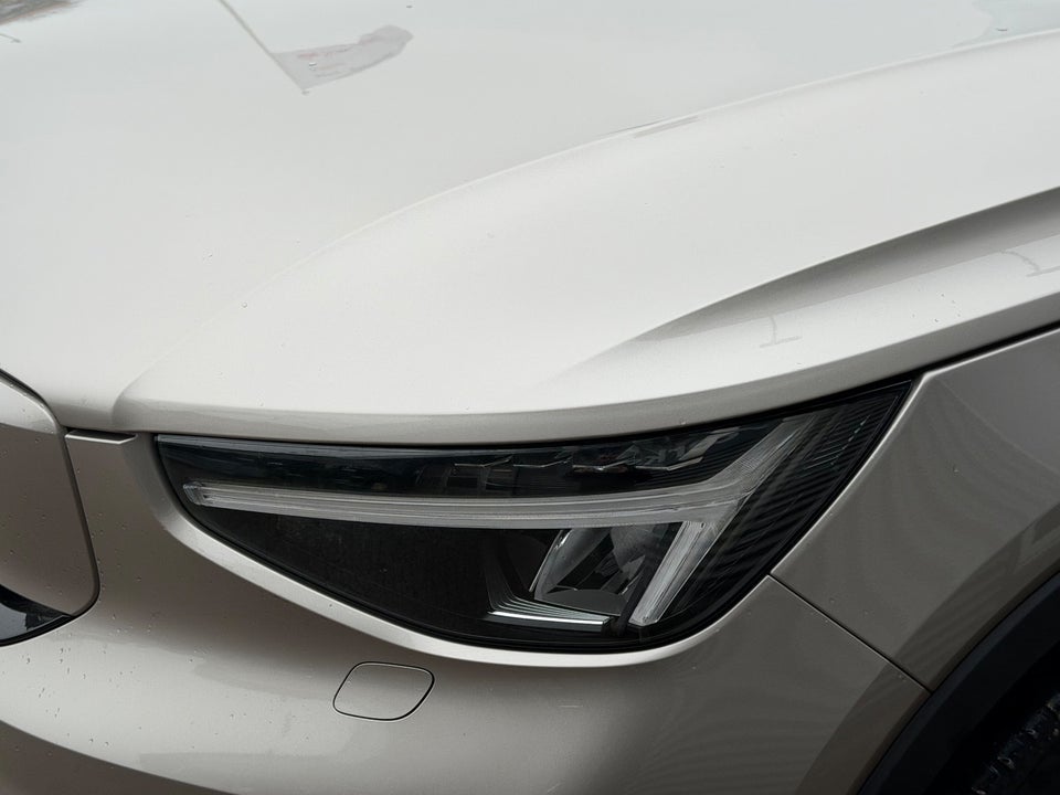 Volvo XC40 P6 ReCharge Core 5d