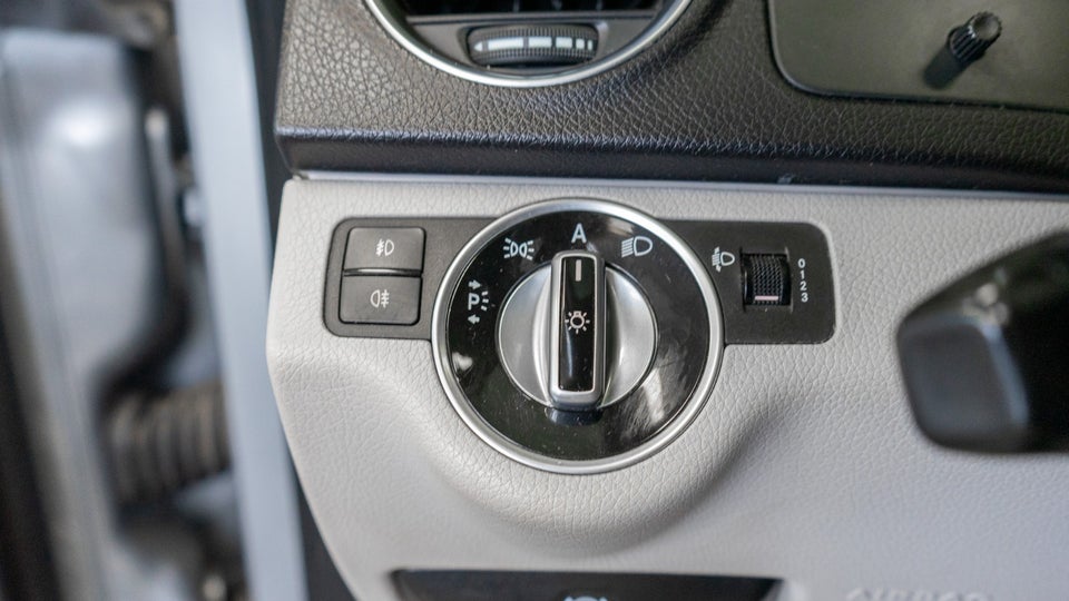 Mercedes C180 2,2 CDi Avantgarde aut. BE 4d