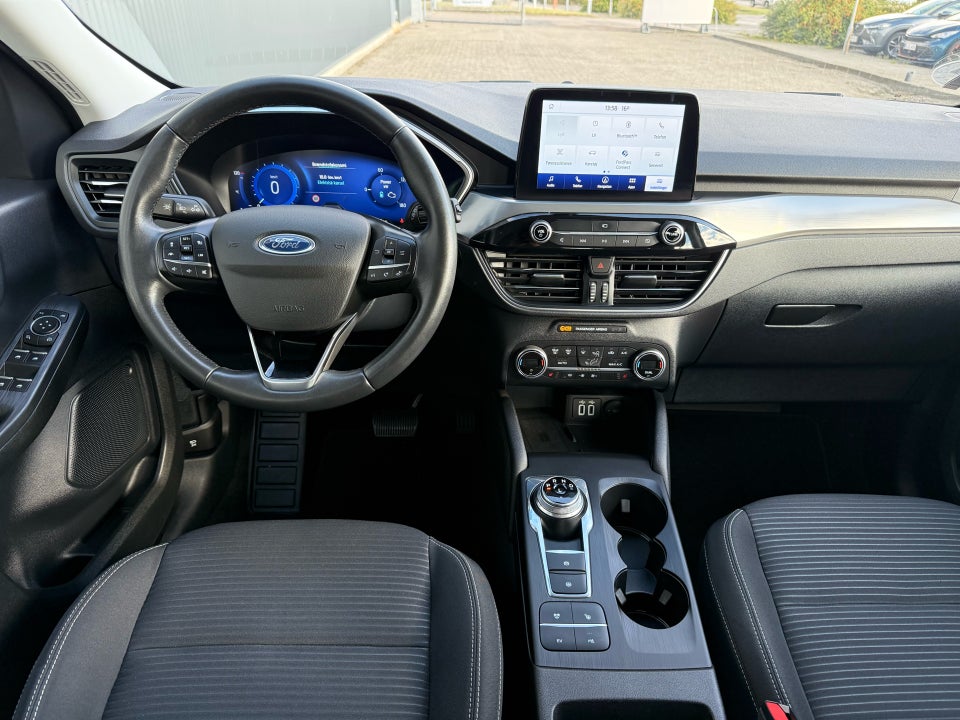 Ford Kuga 2,5 PHEV Titanium CVT 5d