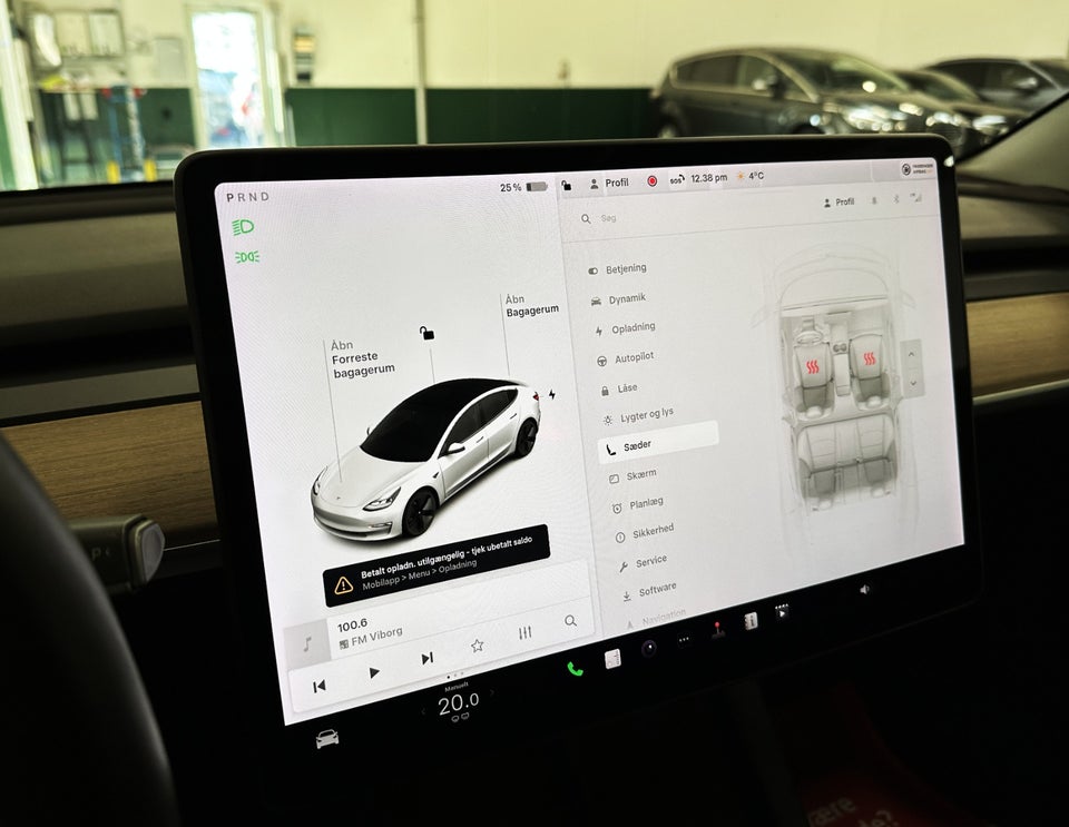 Tesla Model 3 Standard Range+ RWD 4d