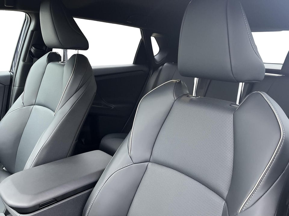 Toyota bZ4X 73 Executive AWD 5d