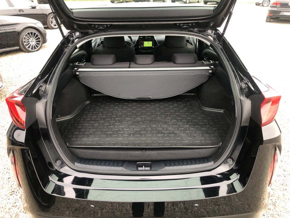 Toyota Prius 1,8 Plug-in Hybrid H3 Smart MDS 5d