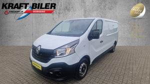 Renault Trafic T29, modelår 2018, 142,000 km