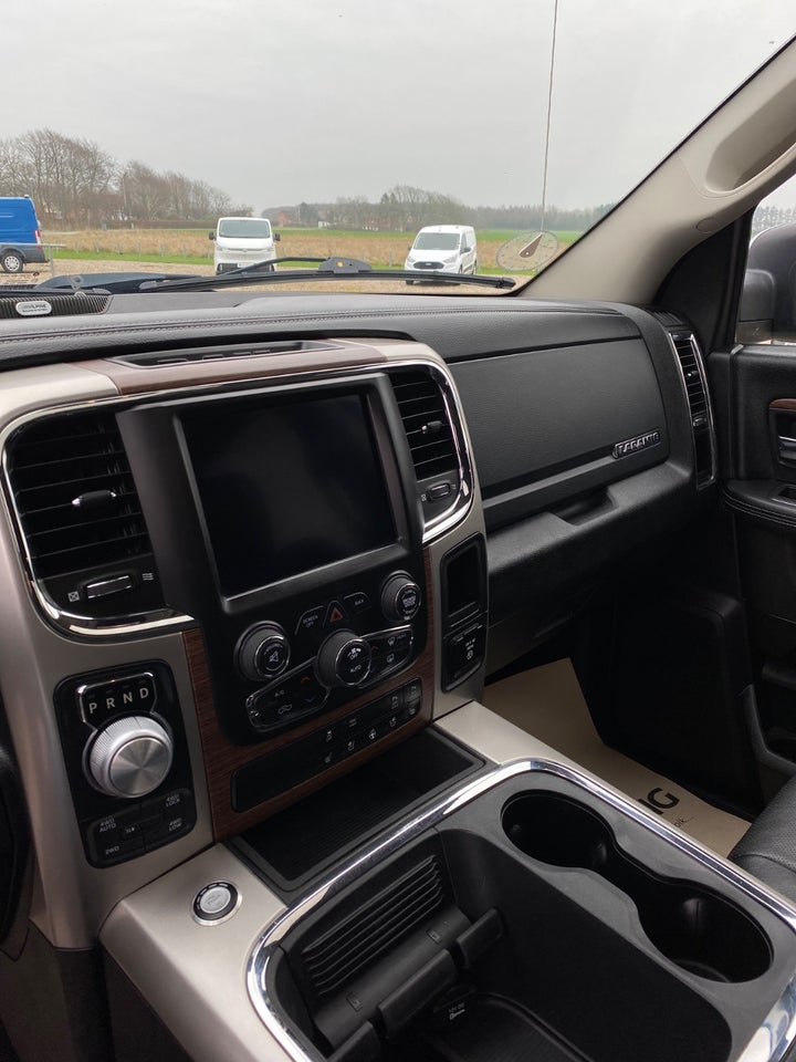 Dodge RAM 1500 5,7 V8 Laramie Crew Cab aut. 4x4 4d