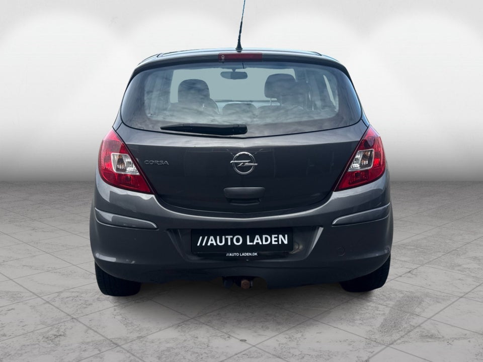 Opel Corsa 1,4 16V Cosmo 5d