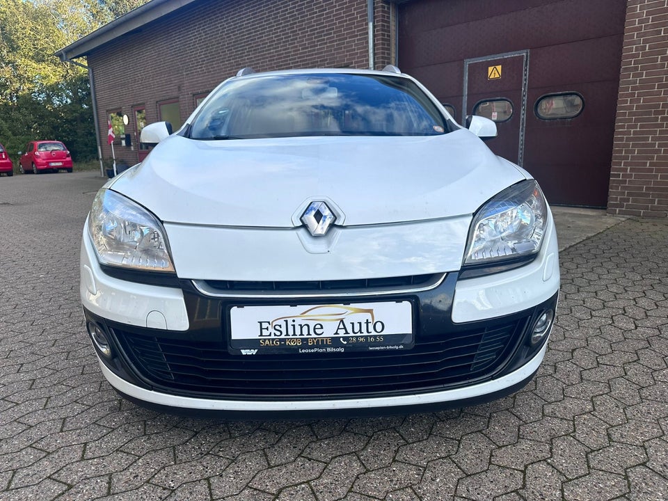 Renault Megane III 1,5 dCi 110 Dynamique aut. 5d