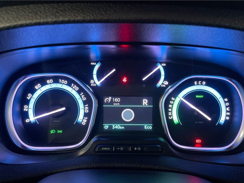 Peugeot e-Expert 75 L3 Premium Van