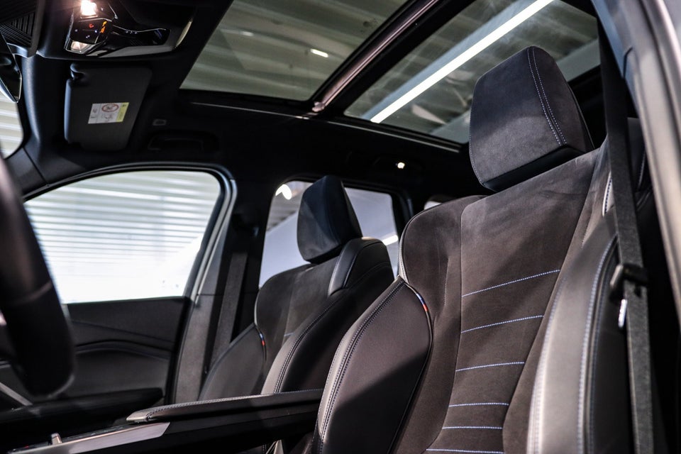 BMW iX1 xDrive30 M-Sport Premium 5d