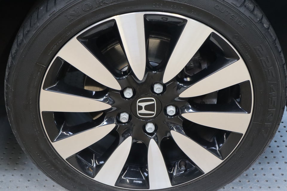 Honda Civic 1,8 i-VTEC Comfort Tourer aut. 5d