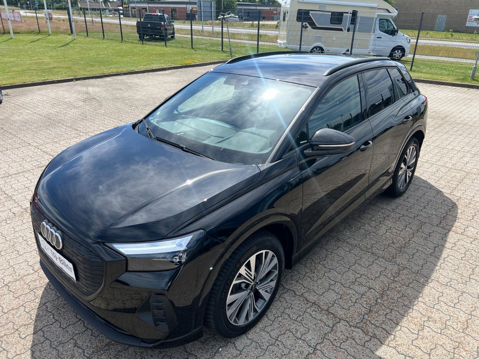 Audi Q4 e-tron 45 Advanced 5d