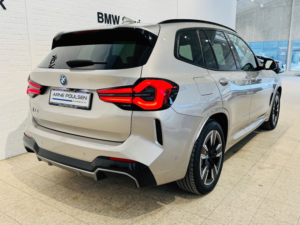 BMW iX3 Charged M-Sport 5d