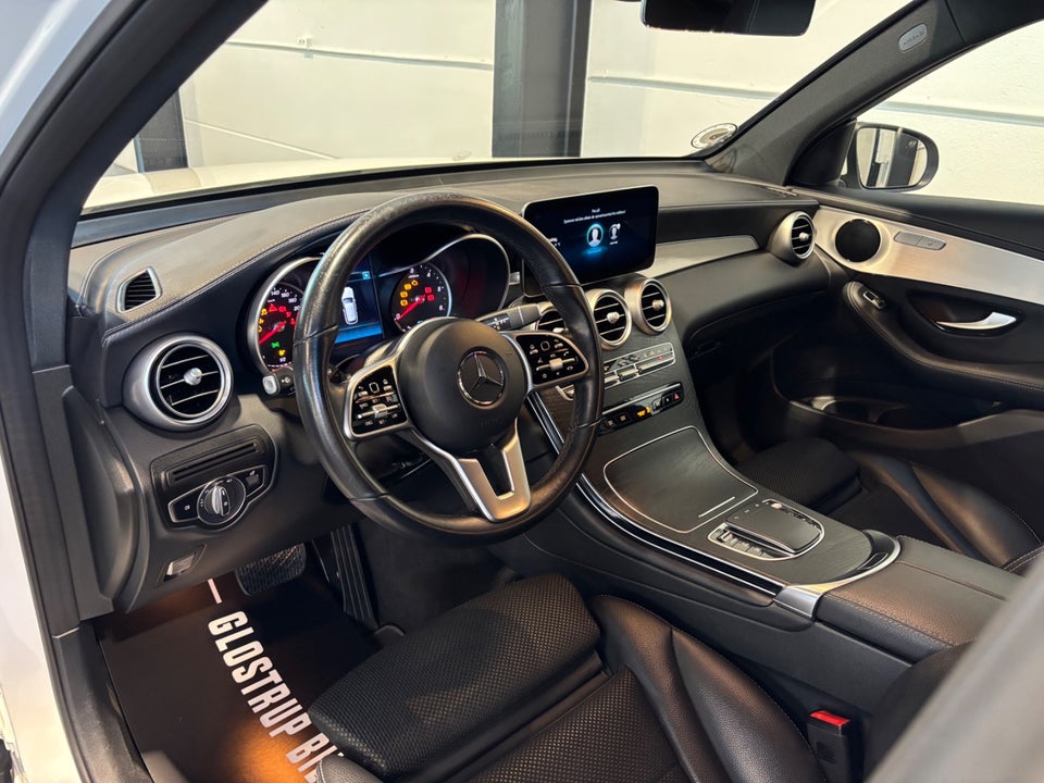 Mercedes GLC300 de 2,0 aut. 4Matic 5d
