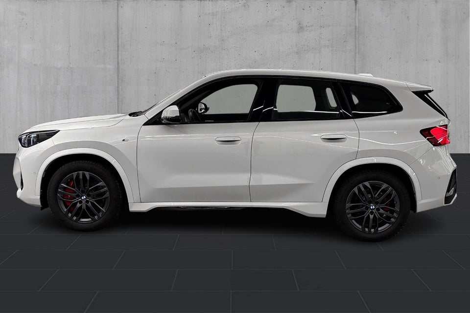 BMW iX1 xDrive30 M-Sport 5d